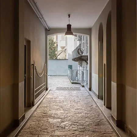 Apartment Altido Bright Studio For 2 Next To