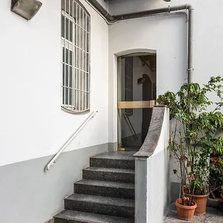 Altido Bright Studio For 2 Next To Milan