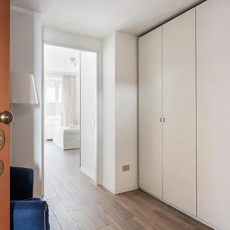 Altido Bright Studio For 2 Next To Apartment